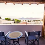 Crystal Waters Szálloda Nikiána