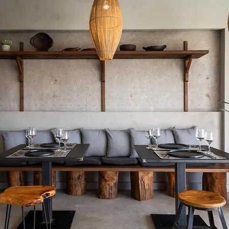 Hotel Crystal Waters 4*