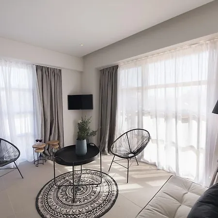 Crystal Waters 4*