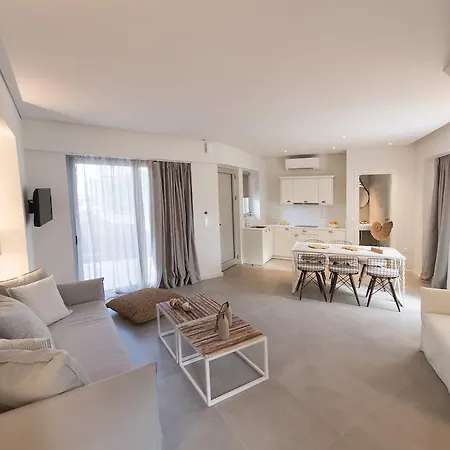 Crystal Waters Nikiana