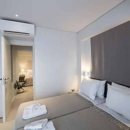 Crystal Waters 4*