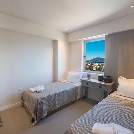 Hotel Crystal Waters Nikiana