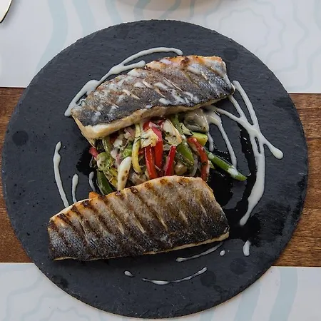 Hotel Crystal Waters 4*