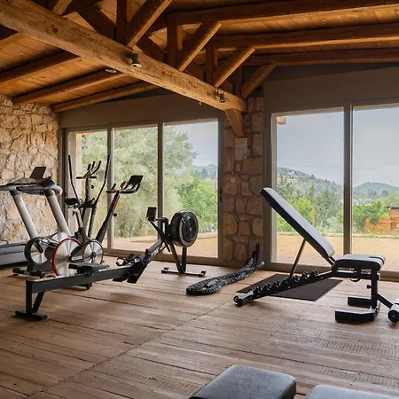 Hotel Crystal Waters Nikiana