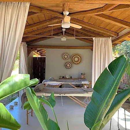 Hotel Crystal Waters 4*