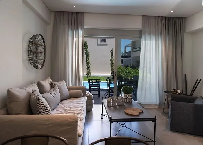 Ξενοδοχείο Crystal Waters 4*