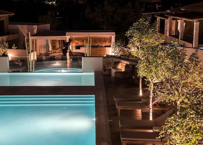 Ξενοδοχείο Crystal Waters