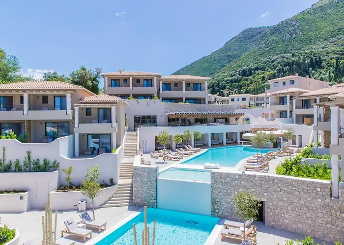 Crystal Waters Ξενοδοχείο